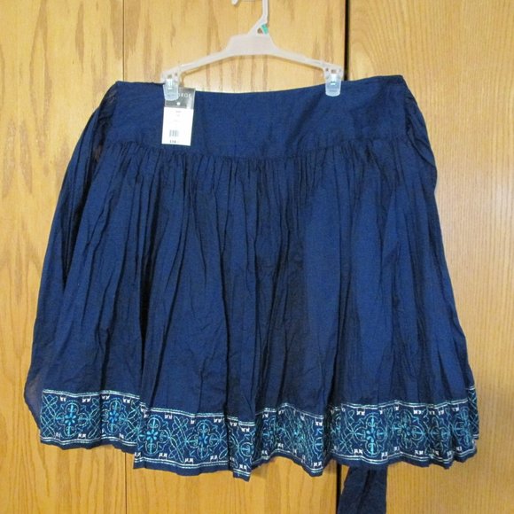 GEORGE WOMEN'S SIZE 18 SKIRT NAVY BLUE W/ TURQUOISE EMBROIDERY FEMININE NWT - Picture 8 of 10